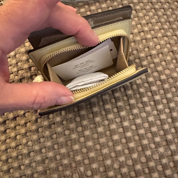 Coach Yellow Wallet with Floral Appliqués NWT - Picture 3 of 4